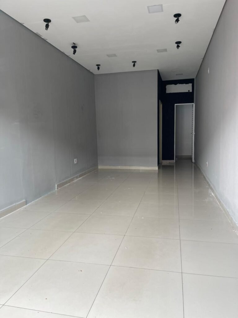 Imóvel comercial para locação no Centro de Tatuí – Espaço Comercial com Espaço Adicional